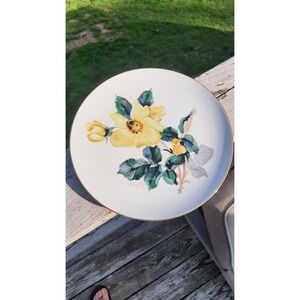 Vintage Decorative Plate Noritake Porcelain Hand Painted/Signed Gold Rim 10.5"